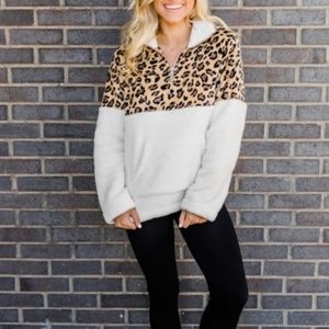 🆕️ 1/4 Zip Fleece Pullover w/ Kangaroo Pouch